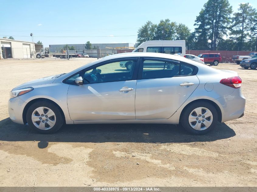 2017 Kia Forte Lx VIN: 3KPFL4A73HE058711 Lot: 40338975