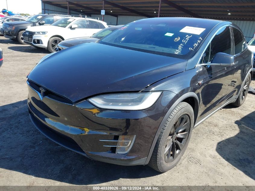 2017 Tesla Model X 100D/75D/90D VIN: 5YJXCBE21HF054223 Lot: 40339026