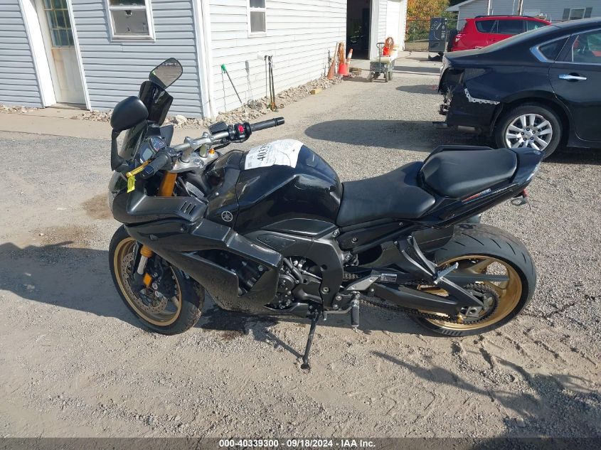 2010 Yamaha Fz1 S VIN: JYARN17E4AA007850 Lot: 40339300