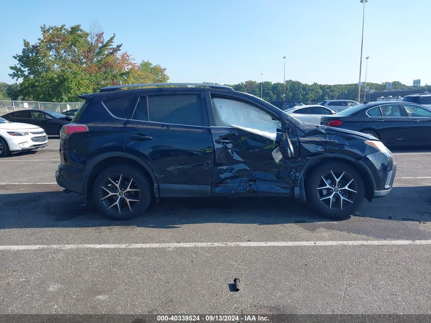 2T3JFREV6HW582799 2017 Toyota Rav4 Se