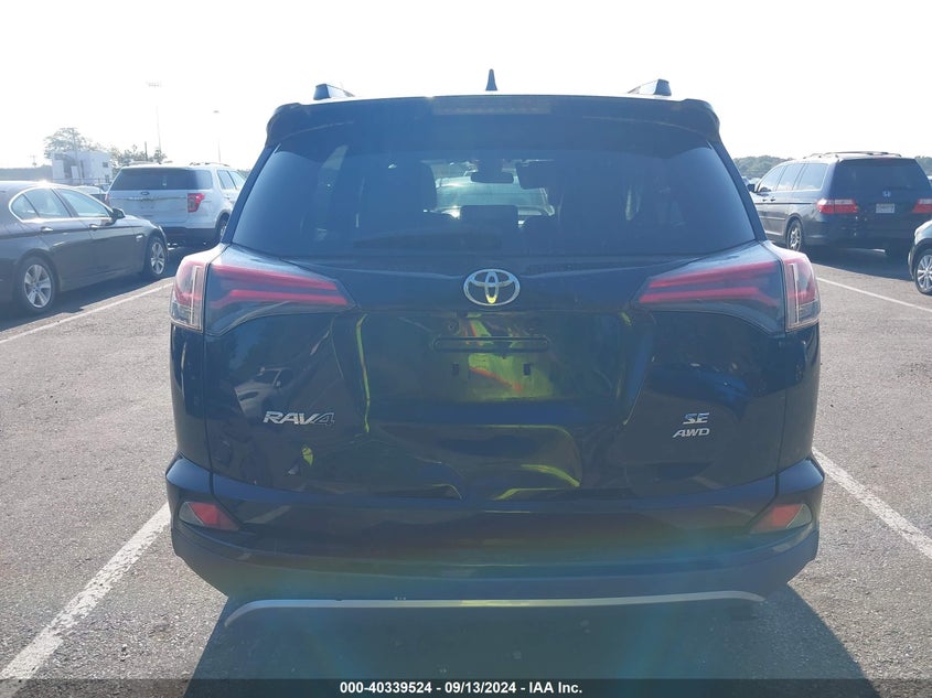 2T3JFREV6HW582799 2017 Toyota Rav4 Se