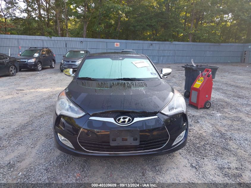 2017 Hyundai Veloster VIN: KMHTC6AD5HU322013 Lot: 40339609