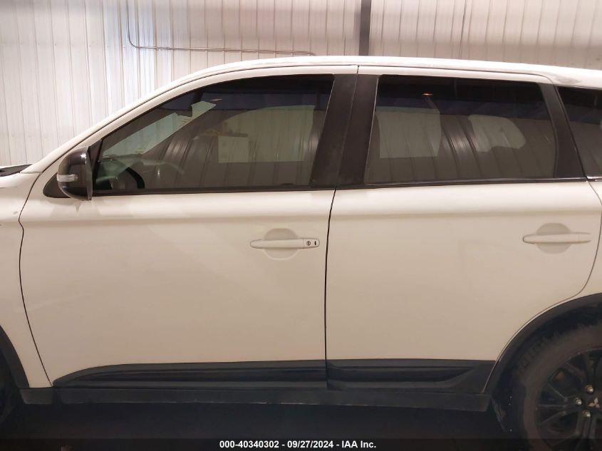 2018 Mitsubishi Outlander Le VIN: JA4AZ3A36JZ043883 Lot: 40340302