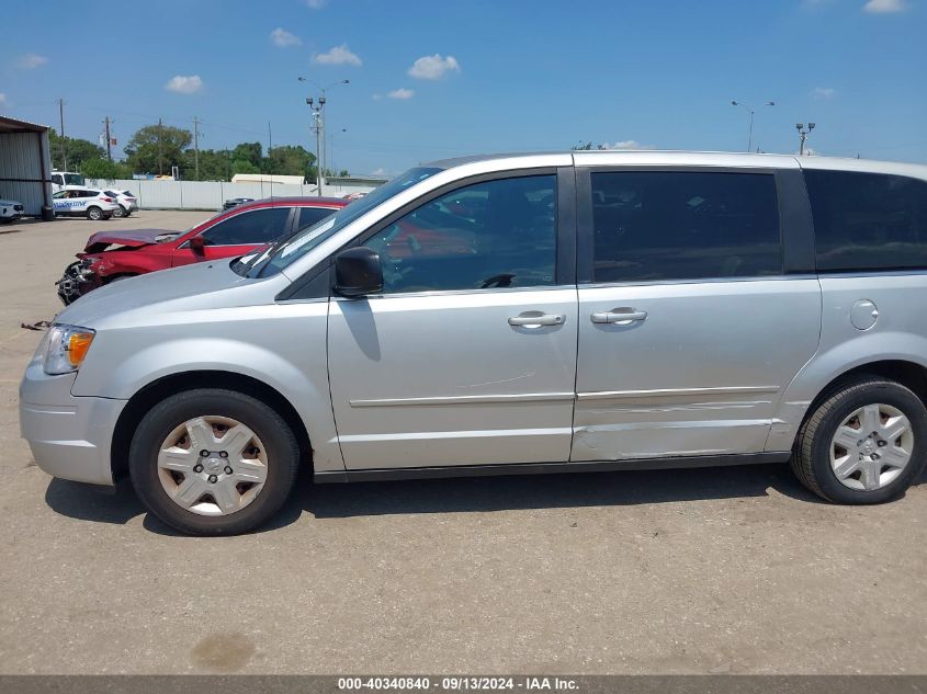 2009 Chrysler Town & Country Lx VIN: 2A8HR44E49R652394 Lot: 40340840