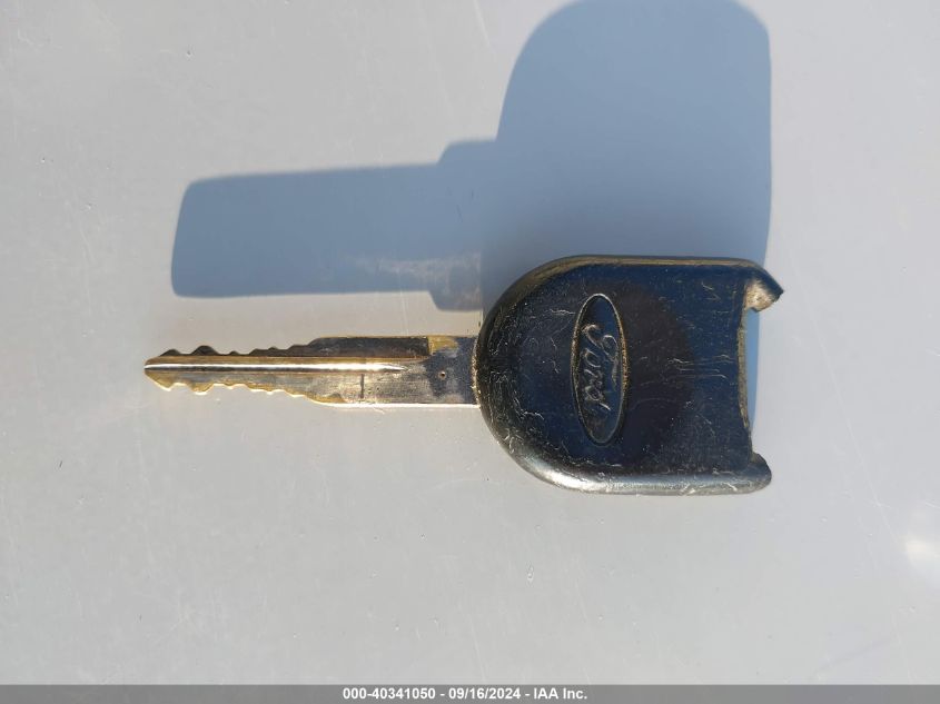 1FTRF02W75KC03308 2005 Ford F-150 Stx/Xlt