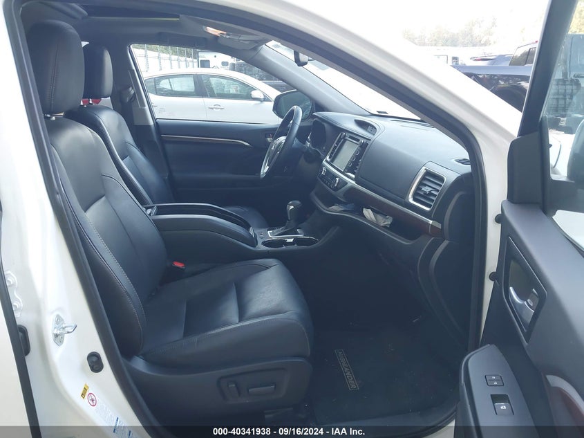 2015 TOYOTA HIGHLANDER LIMITED V6 - 5TDDKRFH6FS169023