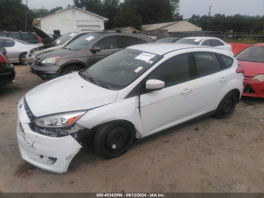 VIN 1FADP3K24JL212015 2018 FORD FOCUS SE
