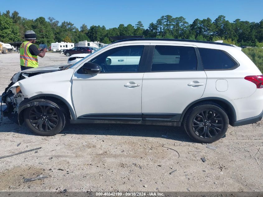 2018 Mitsubishi Outlander Le VIN: JA4AD3A33JZ062910 Lot: 40342199