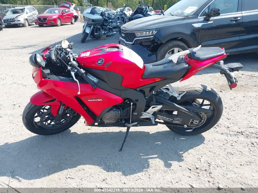 2015 Honda Cbr1000 Rr VIN: JH2SC5950FK700066 Lot: 40342219