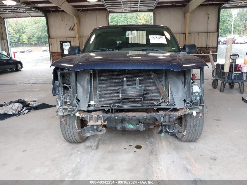 2005 Chevrolet Silverado 1500 Z71 VIN: 1GCEK19B55E229116 Lot: 40342294