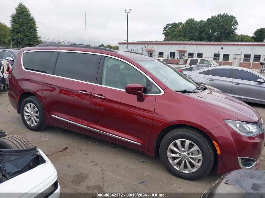 2017 Chrysler Pacifica Touring-L VIN: 2C4RC1BG2HR839342 Lot: 40342372