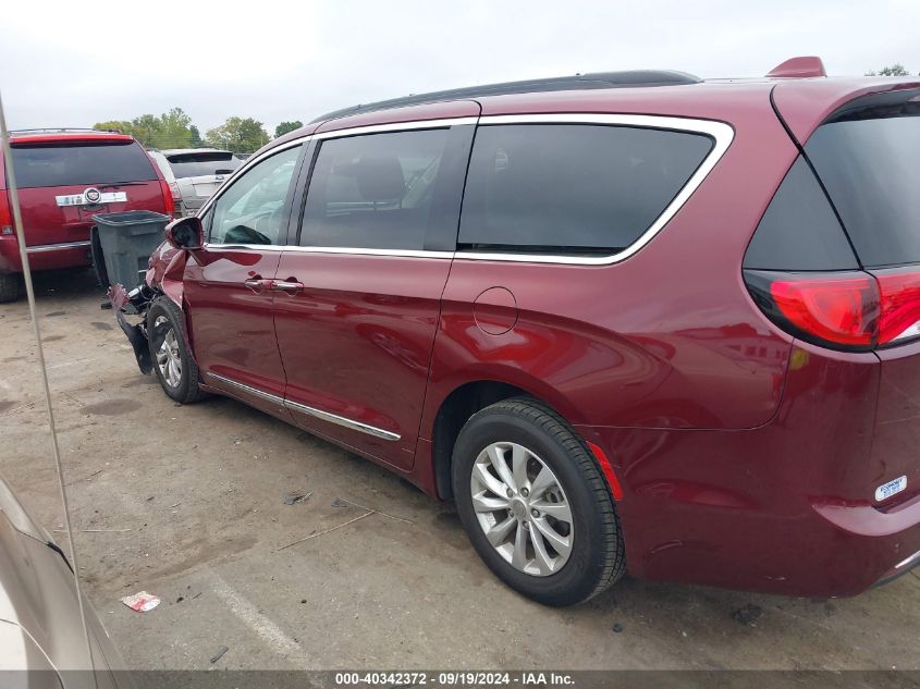 2017 Chrysler Pacifica Touring-L VIN: 2C4RC1BG2HR839342 Lot: 40342372