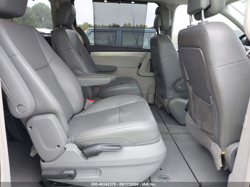 2C4RVABGXDR724671 2013 Volkswagen Routan Se