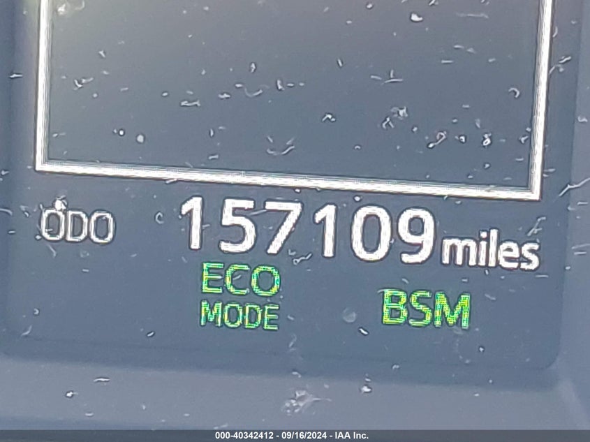 2018 TOYOTA RAV4 XLE - JTMRFREV1JJ726699