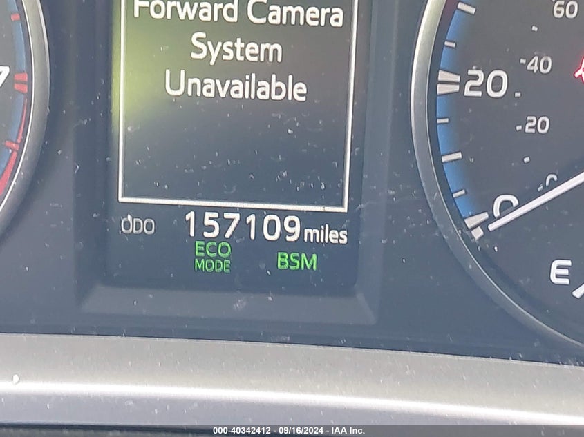 2018 TOYOTA RAV4 XLE - JTMRFREV1JJ726699