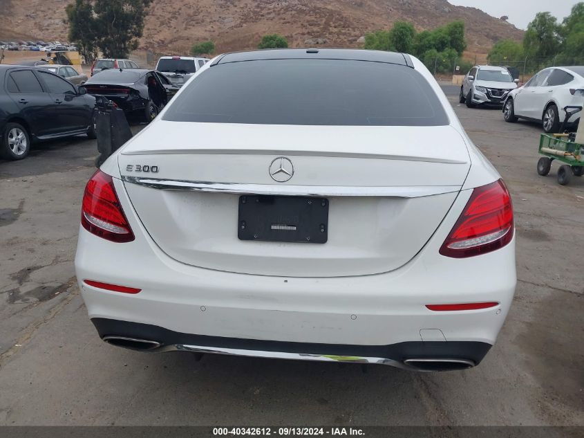 WDDZF4JB7JA327946 2018 Mercedes-Benz E 300