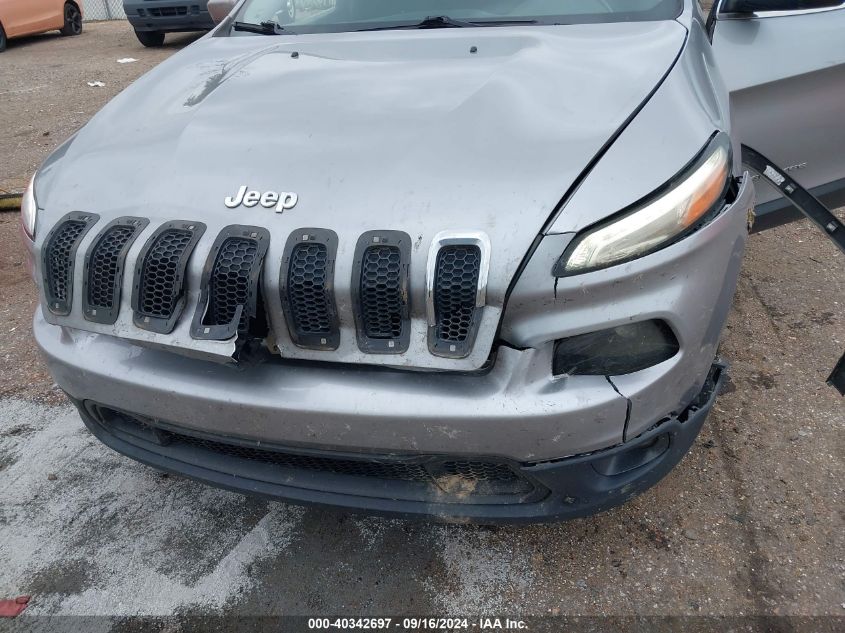 2016 Jeep Cherokee Latitude VIN: 1C4PJMCS4GW148949 Lot: 40342697