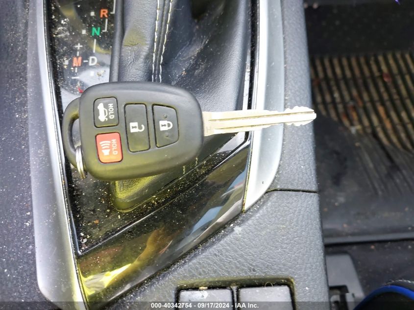 2019 TOYOTA COROLLA L/LE/XLE/SE/XSE - 2T1BURHE9KC192769