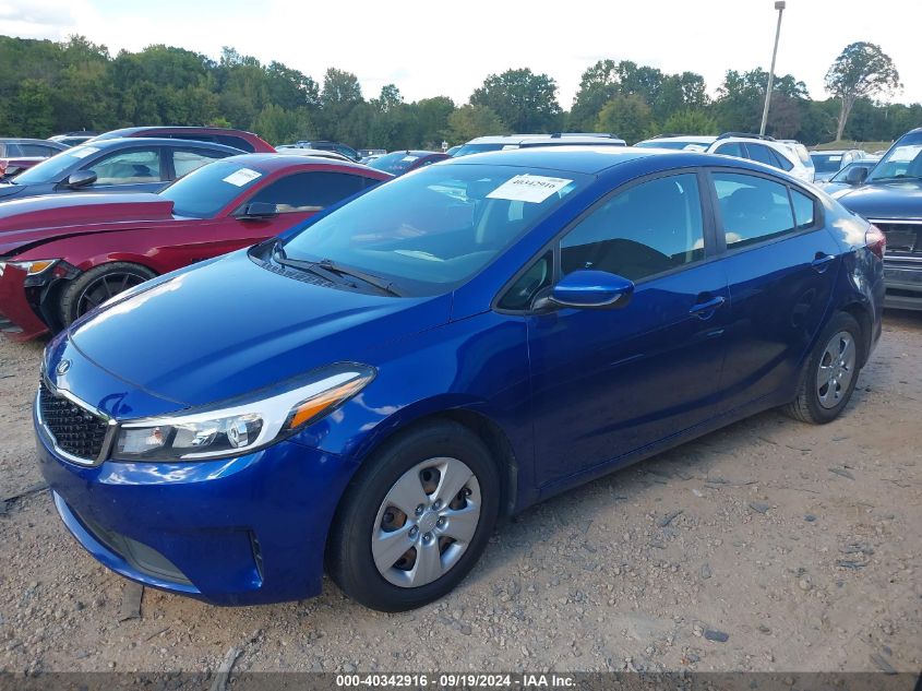 2017 Kia Forte Lx VIN: 3KPFK4A70HE156565 Lot: 40342916