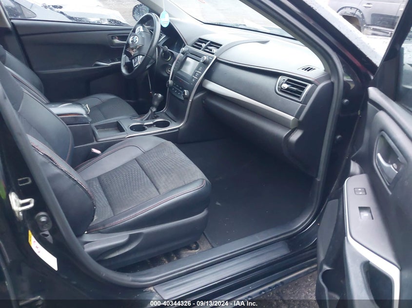 2015 TOYOTA CAMRY SE - 4T1BF1FK5FU882950