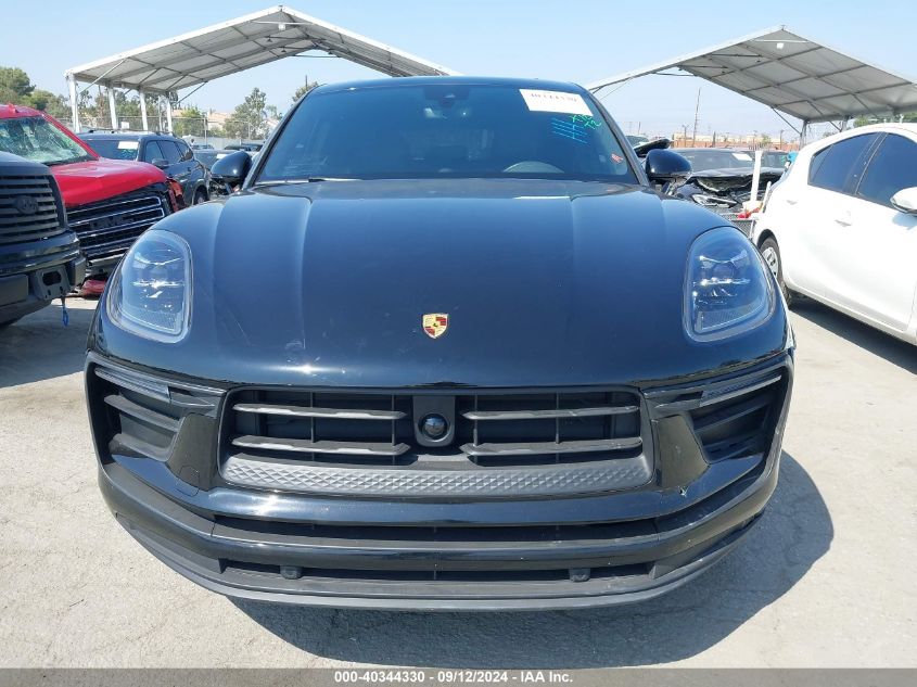 2023 Porsche Macan T VIN: WP1AA2A56PLB15975 Lot: 40344330