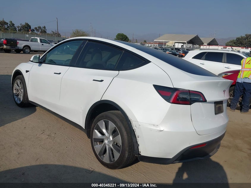 VIN 7SAYGDEE2NF549334 2022 TESLA MODEL Y LONG RANGE DUAL MOTOR ALL-WHEEL DRIVE