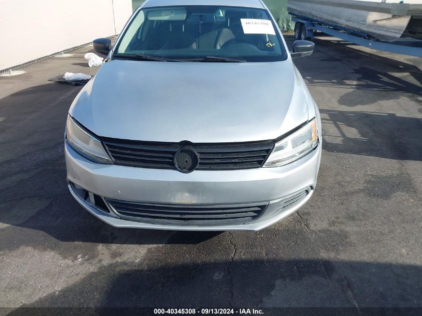 3VW2K7AJ6BM307687 2011 Volkswagen Jetta 2.0L S