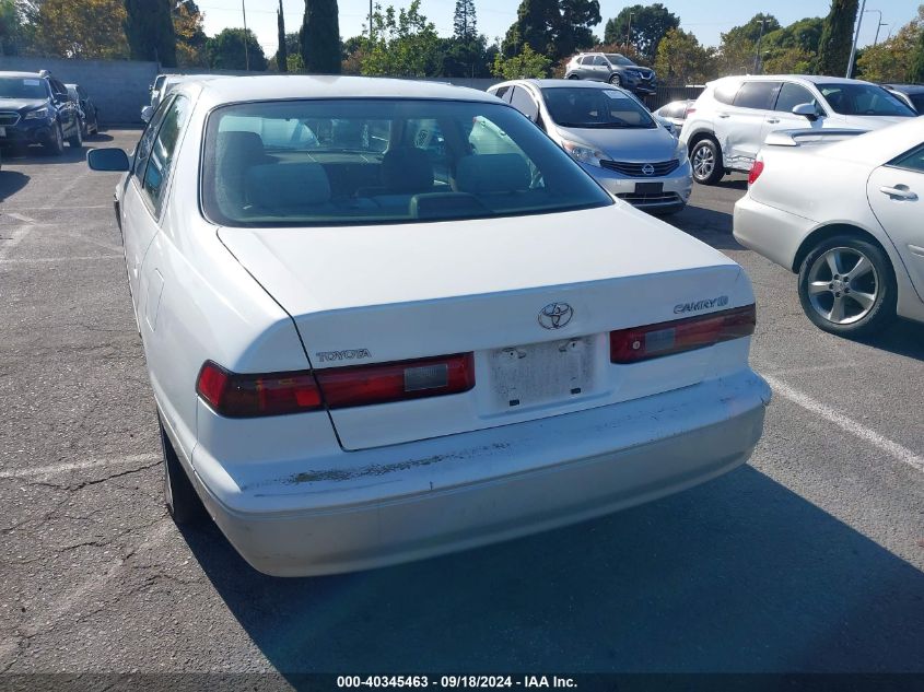 JT2BG22K8X0338036 1999 Toyota Camry Le