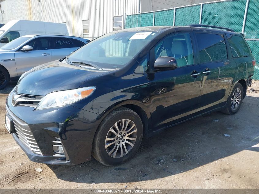 5TDYZ3DC4KS017981 2019 TOYOTA SIENNA - Image 2