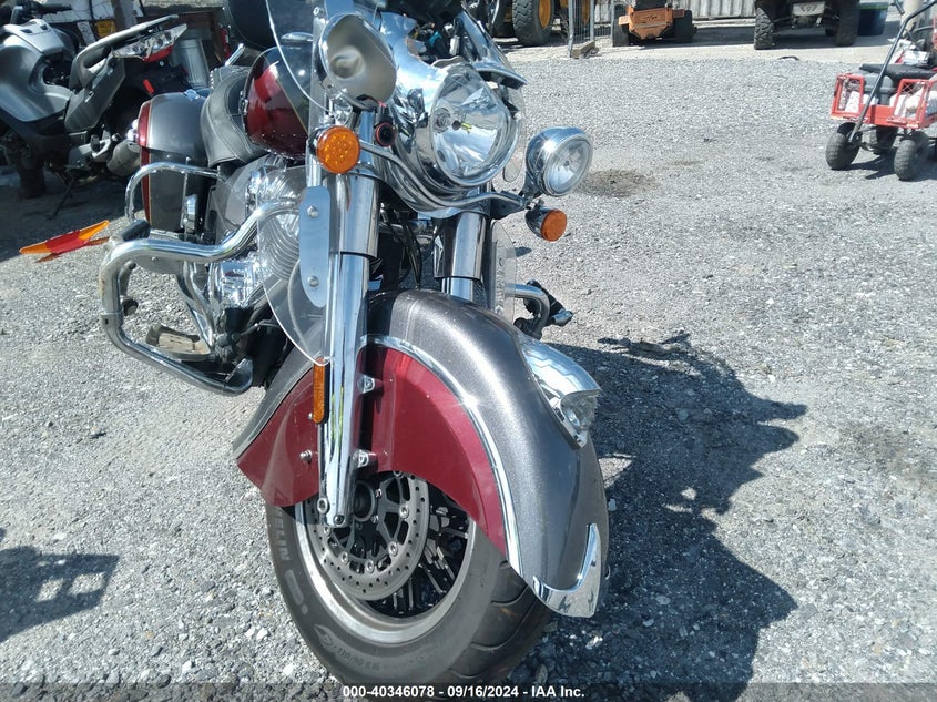 VIN 56KTHAAAXJ3368635 2018 INDIAN MOTORCYCLE CO. SPRINGFIELD