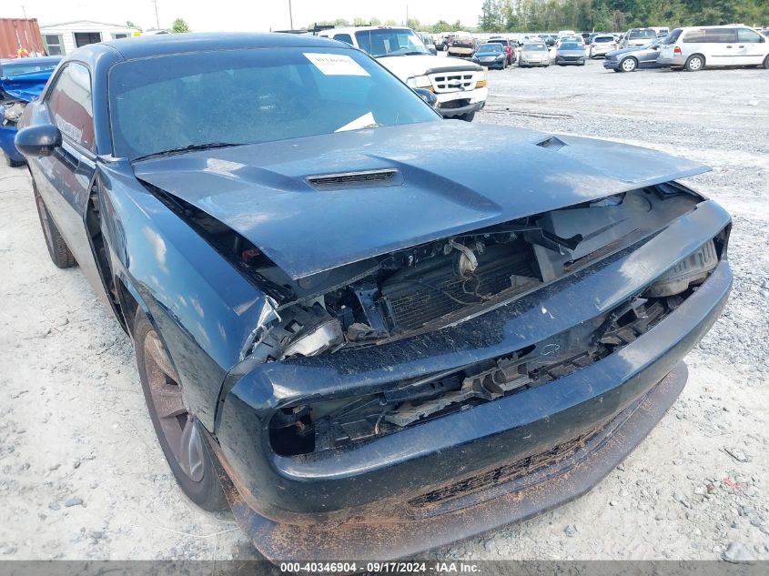 2018 Dodge Challenger Sxt VIN: 2C3CDZAGXJH242121 Lot: 40346904