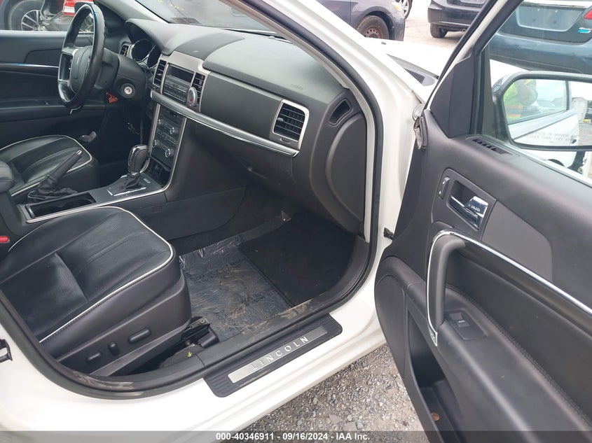 2012 LINCOLN MKZ VIN: 3LNHL2GC9CR832216