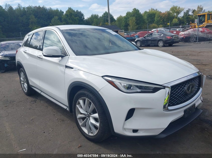 VIN 3PCAJ5M38KF105313 2019 INFINITI QX50 PURE