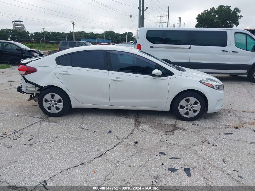 2017 Kia Forte Lx VIN: 3KPFK4A71HE025323 Lot: 40347752