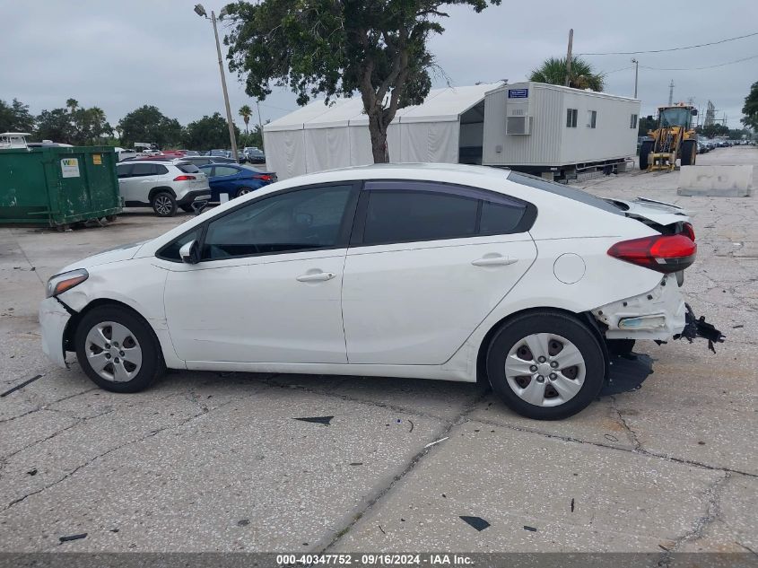 2017 Kia Forte Lx VIN: 3KPFK4A71HE025323 Lot: 40347752