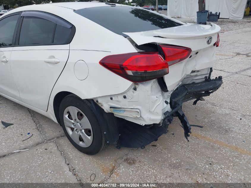 2017 Kia Forte Lx VIN: 3KPFK4A71HE025323 Lot: 40347752