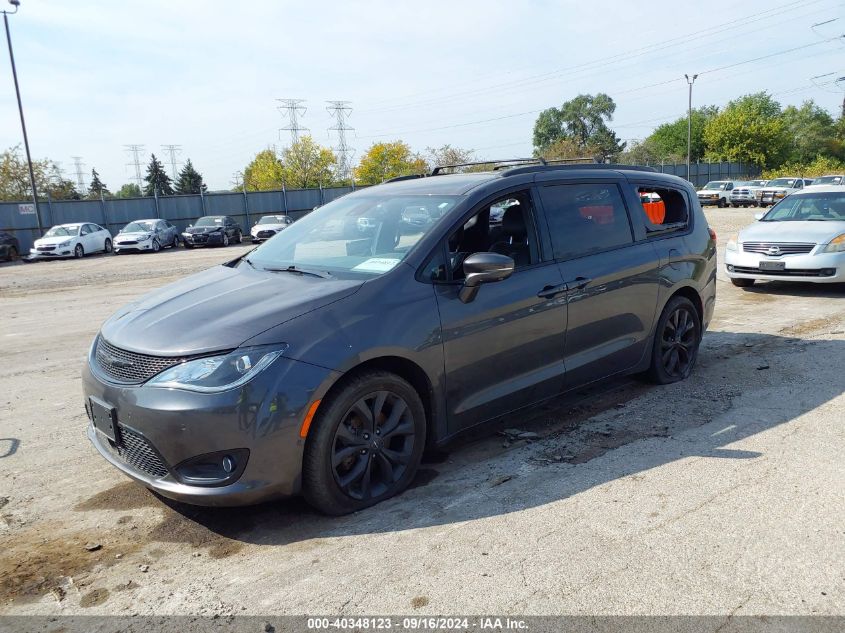 2C4RC1GG1JR287122 2018 CHRYSLER PACIFICA - Image 2