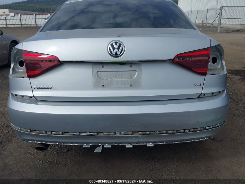 2017 VOLKSWAGEN PASSAT 1.8T R-LINE - 1VWDT7A37HC062027