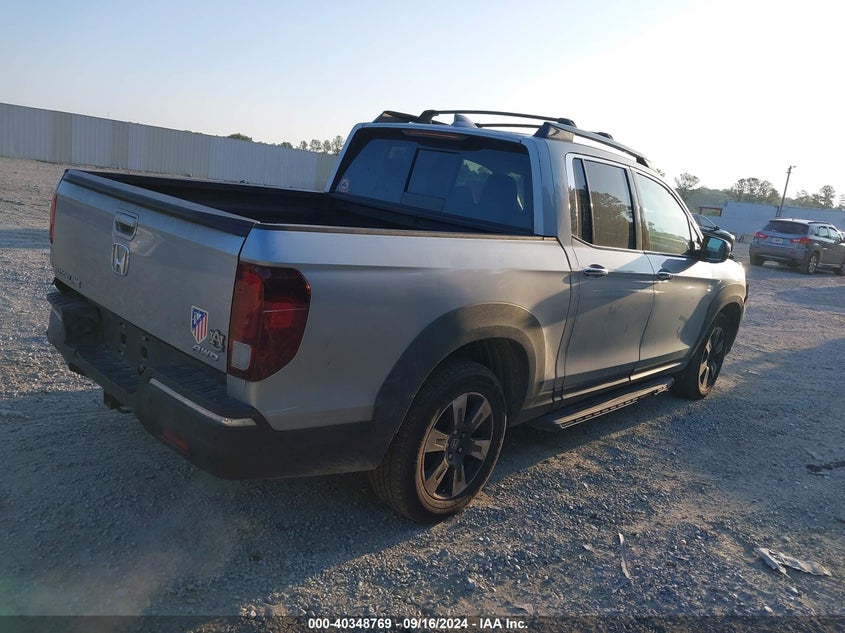 VIN 5FPYK3F73JB001589 2018 HONDA RIDGELINE RTL-E