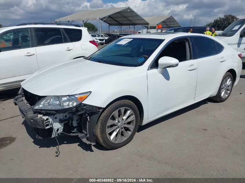 VIN JTHBW1GG5F2100641 2015 Lexus ES, 300H no.2