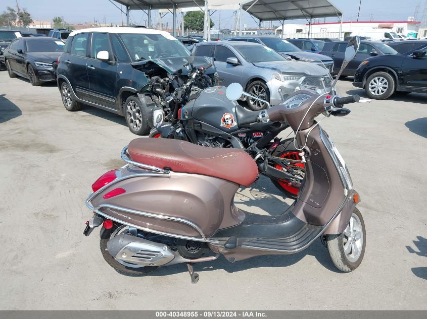 ZAPM818G7F5100687 2015 Vespa Sprint 150 3V