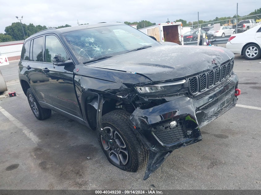 2022 JEEP GRAND CHEROKEE  (VIN: 1C4RJHCG3N8574421)