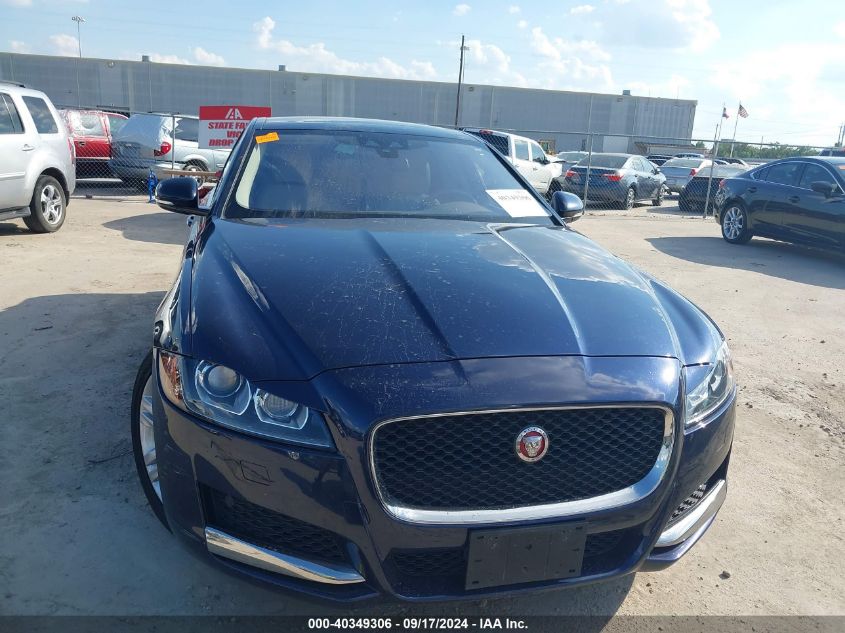 2016 Jaguar Xf 35T Premium VIN: SAJBD4BV2GCY23049 Lot: 40349306