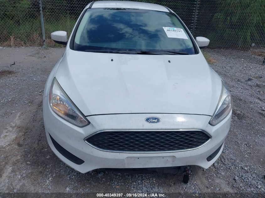 2018 Ford Focus Se VIN: 1FADP3F22JL212279 Lot: 40349397