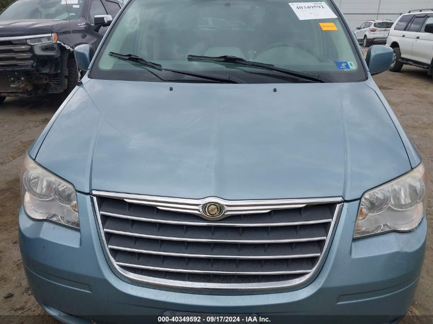 2010 Chrysler Town & Country Touring VIN: 2A4RR5D11AR176070 Lot: 40349592