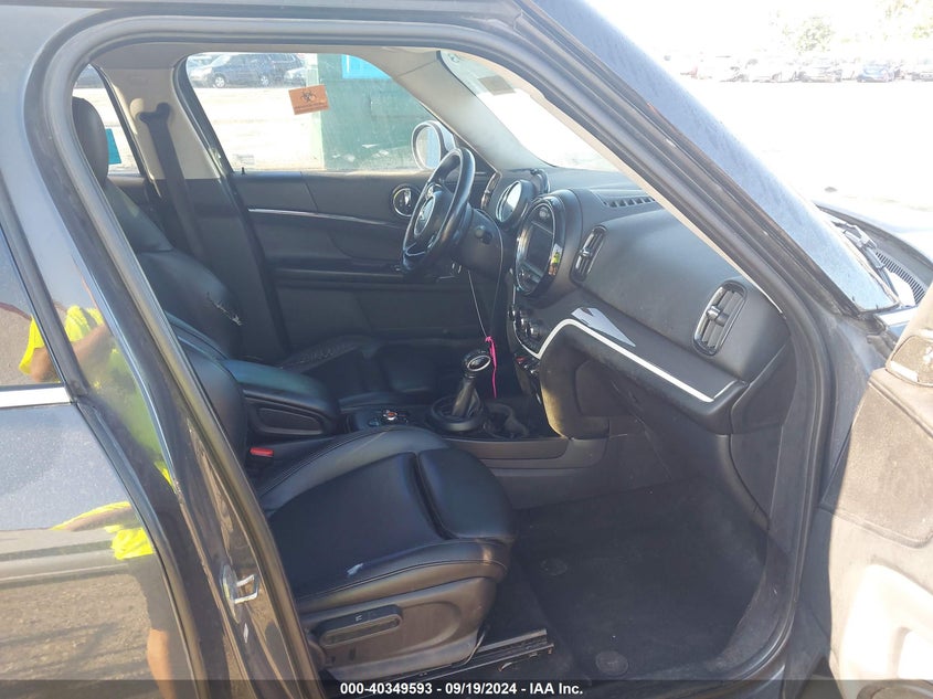 2018 MINI COUNTRYMAN COOPER S - WMZYT3C37J3E94118