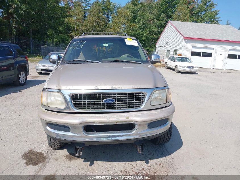 1998 Ford Expedition Eddie Bauer/Xlt VIN: 1FMRU18W3WLB22607 Lot: 40349723