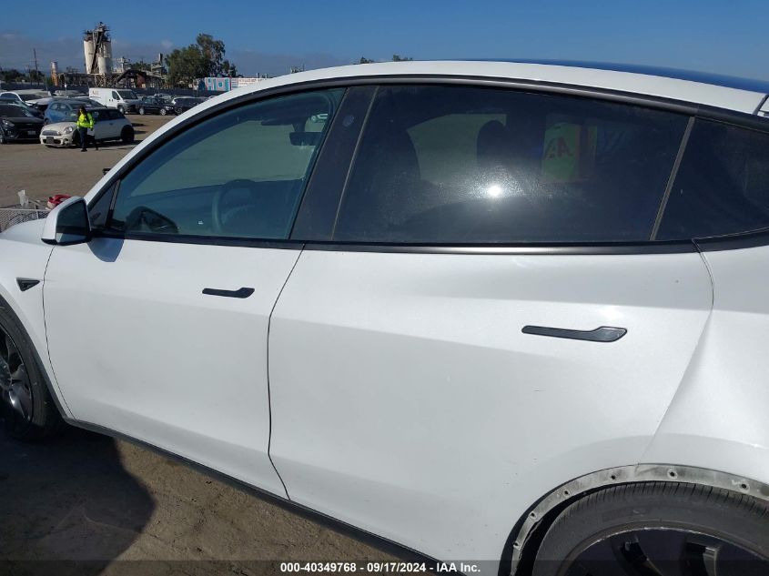 2021 Tesla Model Y Performance Dual Motor All-Wheel Drive VIN: 5YJYGDEF1MF230673 Lot: 40349768