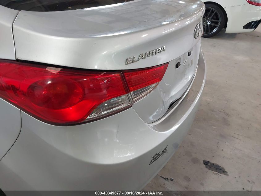 5NPDH4AE3DH378687 2013 Hyundai Elantra Gls