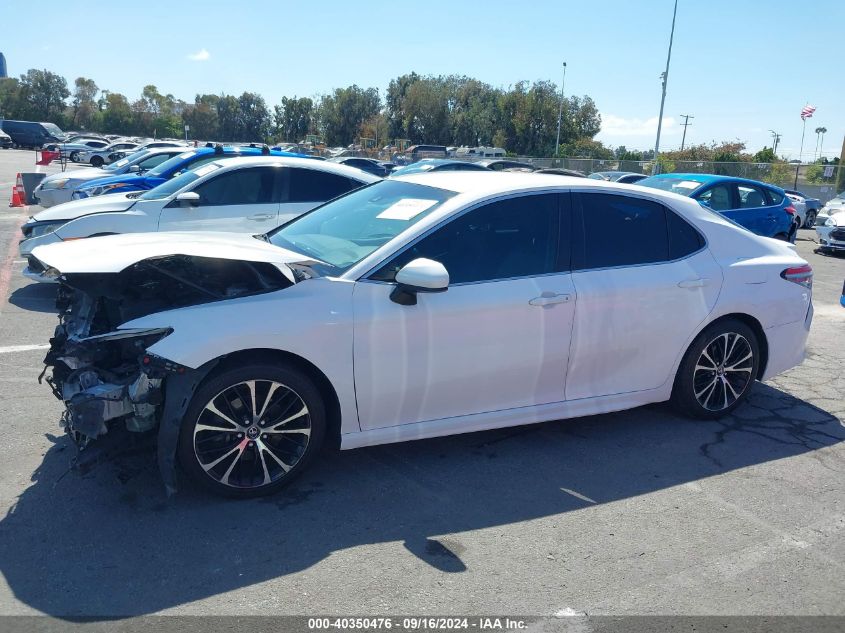 4T1B21HK2JU504148 2018 Toyota Camry Hybrid/Le/Xle/Se